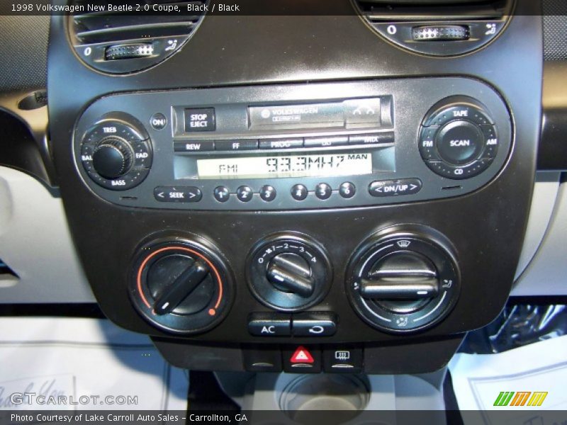 Black / Black 1998 Volkswagen New Beetle 2.0 Coupe