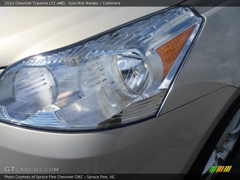 Gold Mist Metallic / Cashmere 2010 Chevrolet Traverse LTZ AWD