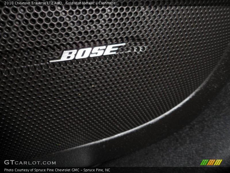Audio System of 2010 Traverse LTZ AWD