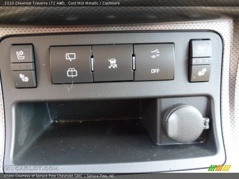 Controls of 2010 Traverse LTZ AWD