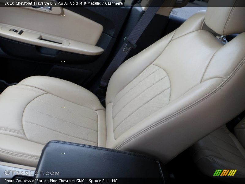 Gold Mist Metallic / Cashmere 2010 Chevrolet Traverse LTZ AWD