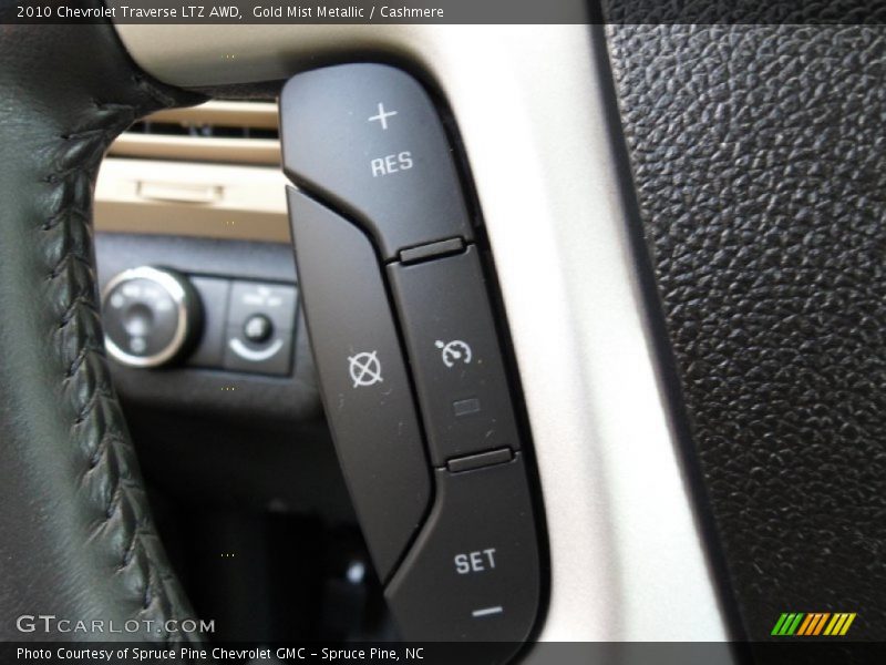 Gold Mist Metallic / Cashmere 2010 Chevrolet Traverse LTZ AWD