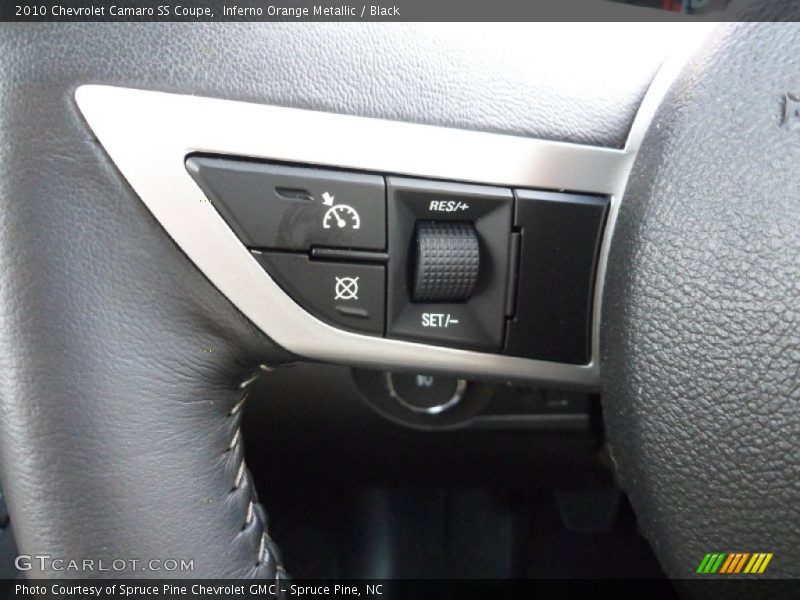 Controls of 2010 Camaro SS Coupe