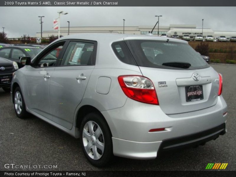 Classic Silver Metallic / Dark Charcoal 2009 Toyota Matrix S AWD