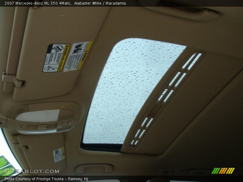 Alabaster White / Macadamia 2007 Mercedes-Benz ML 350 4Matic
