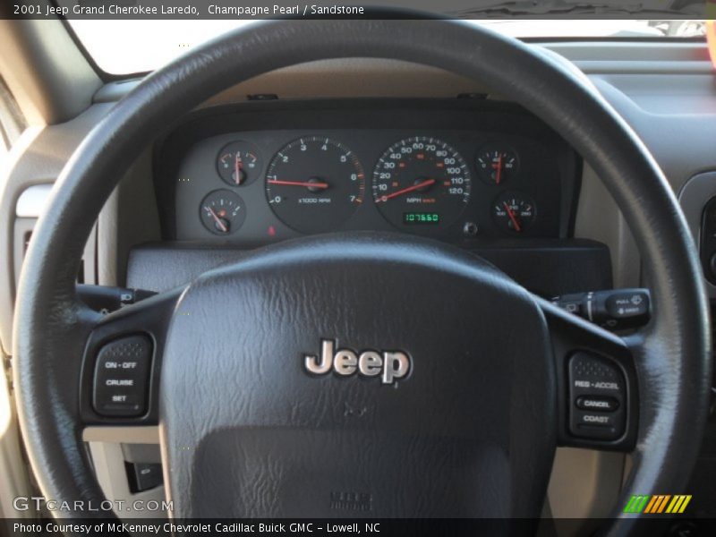 Champagne Pearl / Sandstone 2001 Jeep Grand Cherokee Laredo