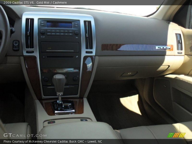 Gold Mist / Cashmere 2009 Cadillac STS V6