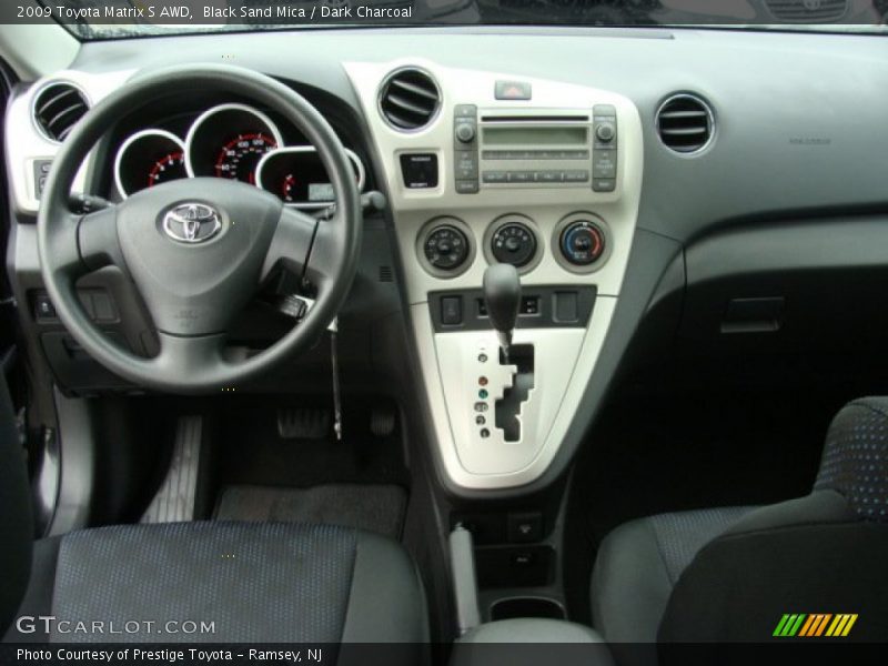 Dashboard of 2009 Matrix S AWD