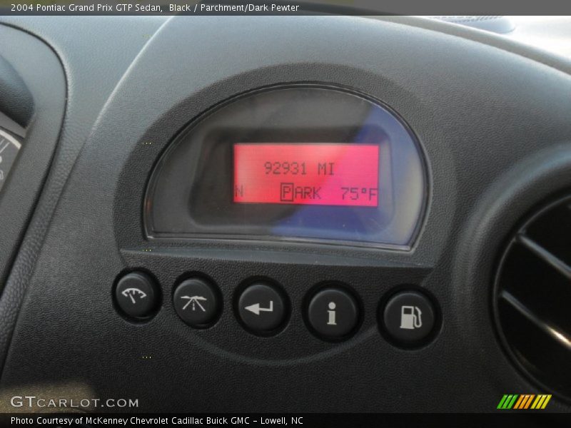 Black / Parchment/Dark Pewter 2004 Pontiac Grand Prix GTP Sedan