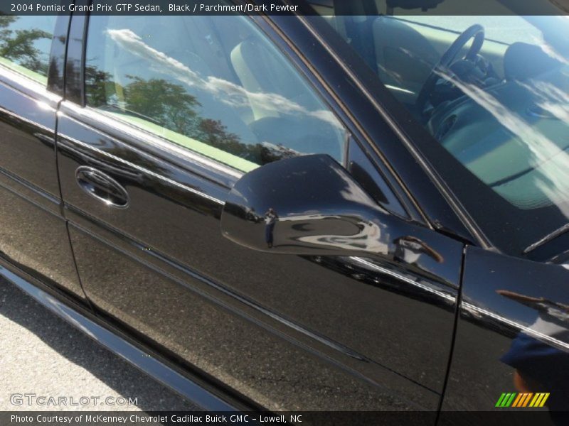 Black / Parchment/Dark Pewter 2004 Pontiac Grand Prix GTP Sedan
