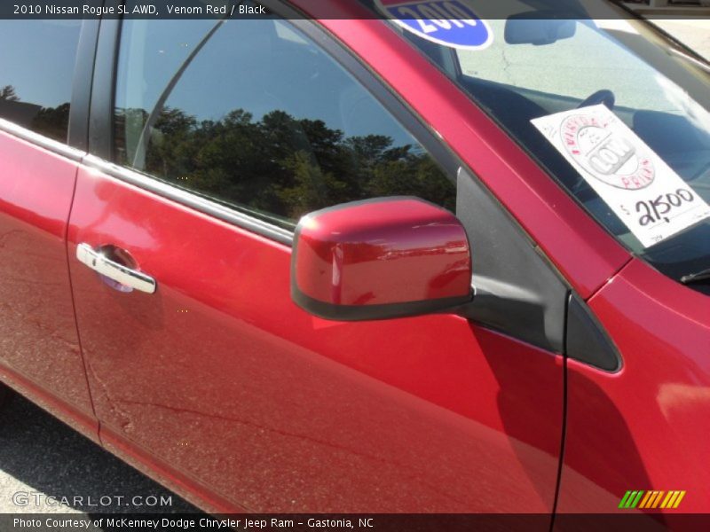 Venom Red / Black 2010 Nissan Rogue SL AWD