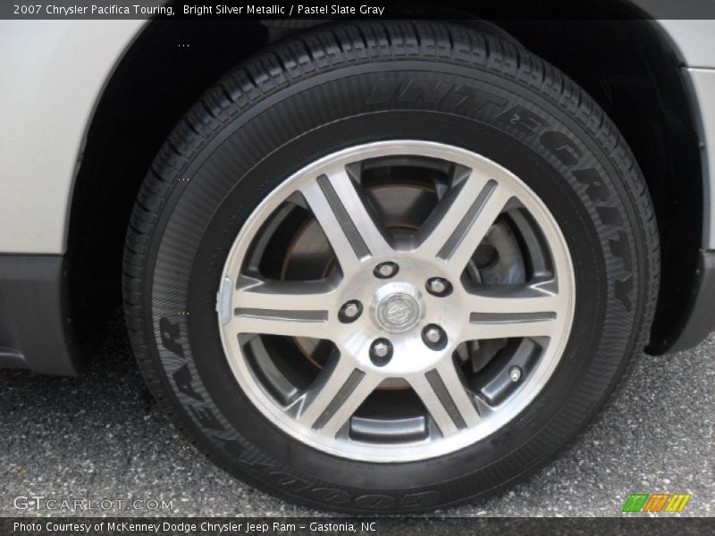 Bright Silver Metallic / Pastel Slate Gray 2007 Chrysler Pacifica Touring