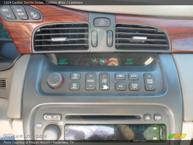 Cotillion White / Cashmere 2004 Cadillac DeVille Sedan