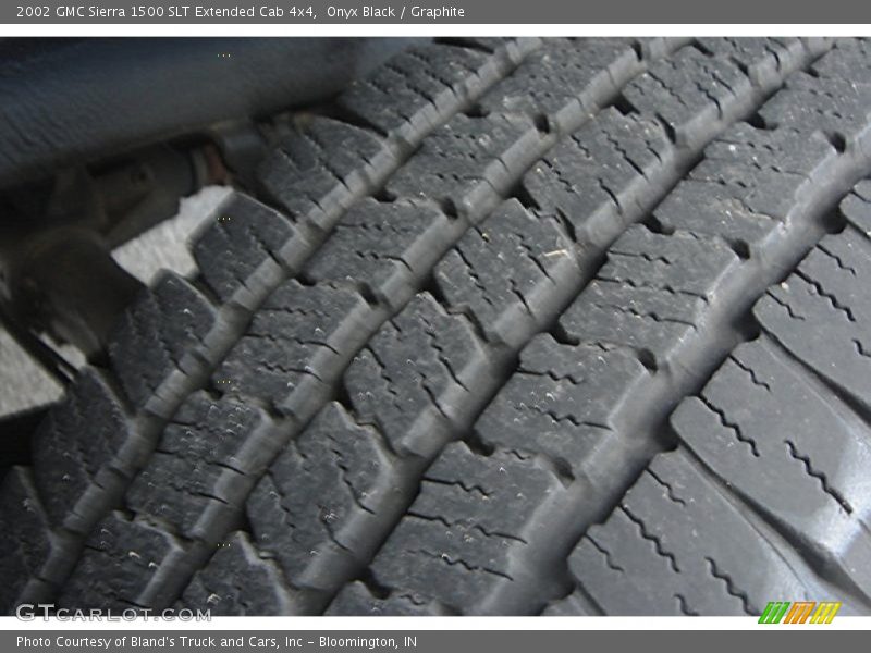 Onyx Black / Graphite 2002 GMC Sierra 1500 SLT Extended Cab 4x4