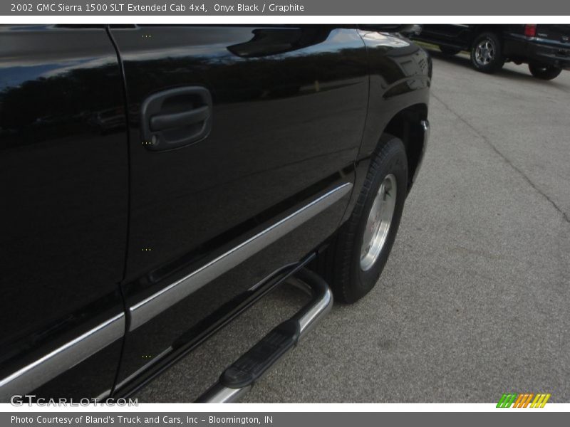 Onyx Black / Graphite 2002 GMC Sierra 1500 SLT Extended Cab 4x4