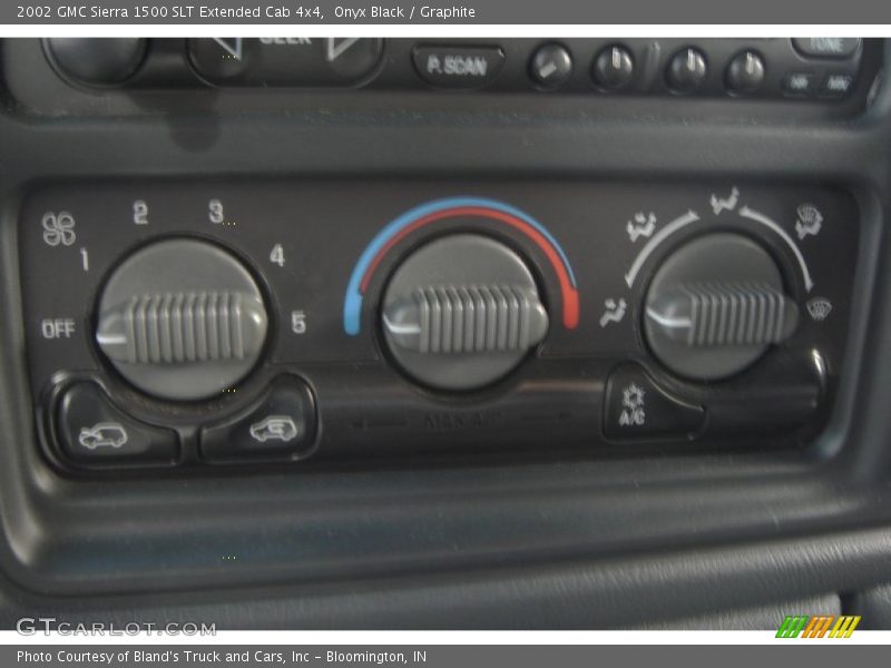 Onyx Black / Graphite 2002 GMC Sierra 1500 SLT Extended Cab 4x4