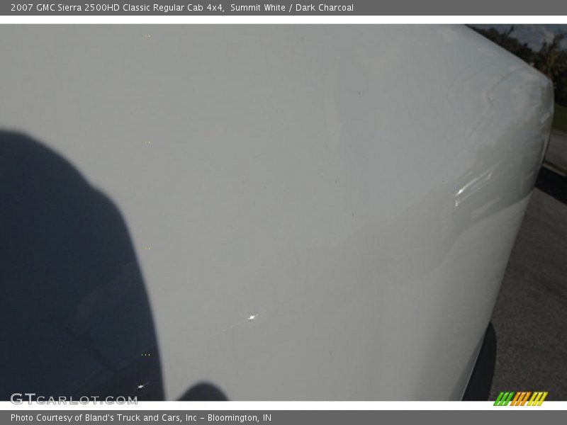 Summit White / Dark Charcoal 2007 GMC Sierra 2500HD Classic Regular Cab 4x4