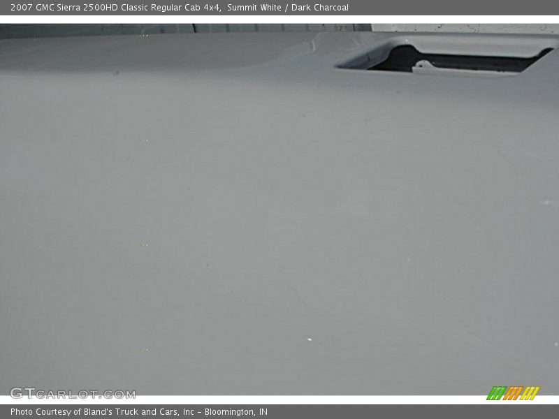 Summit White / Dark Charcoal 2007 GMC Sierra 2500HD Classic Regular Cab 4x4