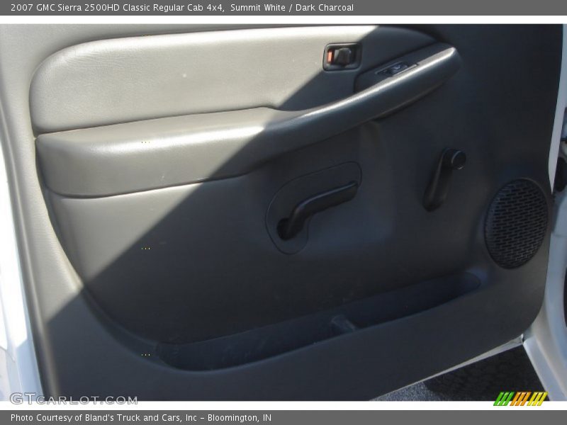 Summit White / Dark Charcoal 2007 GMC Sierra 2500HD Classic Regular Cab 4x4
