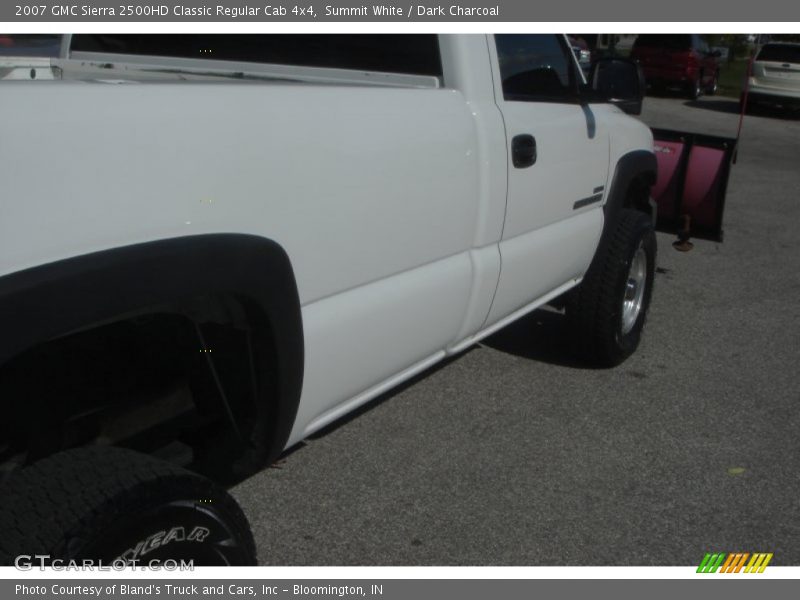 Summit White / Dark Charcoal 2007 GMC Sierra 2500HD Classic Regular Cab 4x4