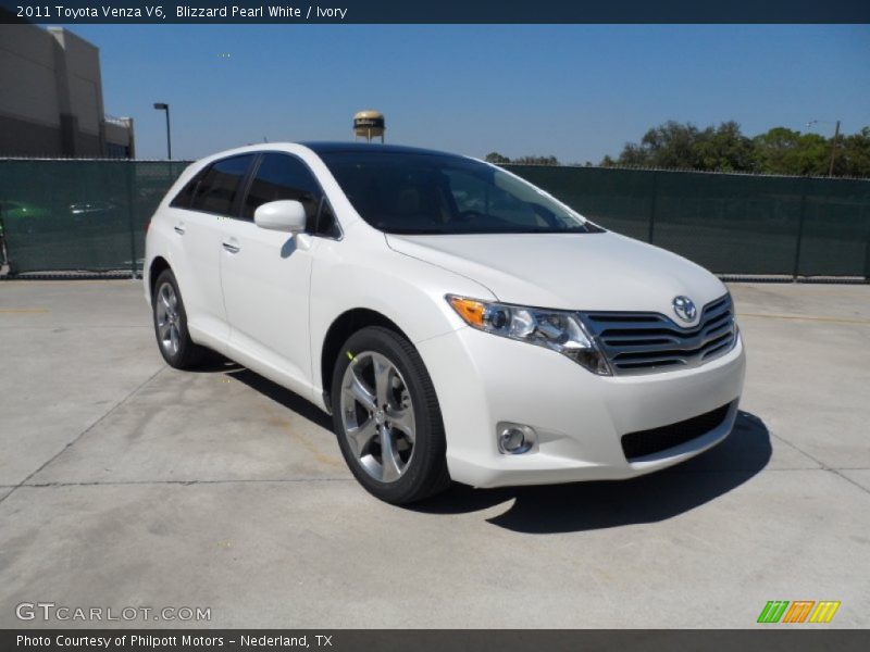 Blizzard Pearl White / Ivory 2011 Toyota Venza V6