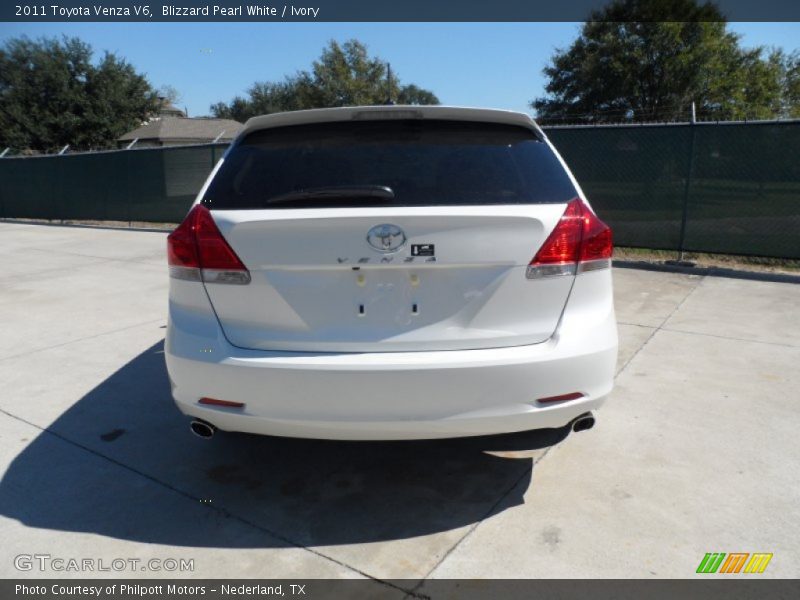 Blizzard Pearl White / Ivory 2011 Toyota Venza V6