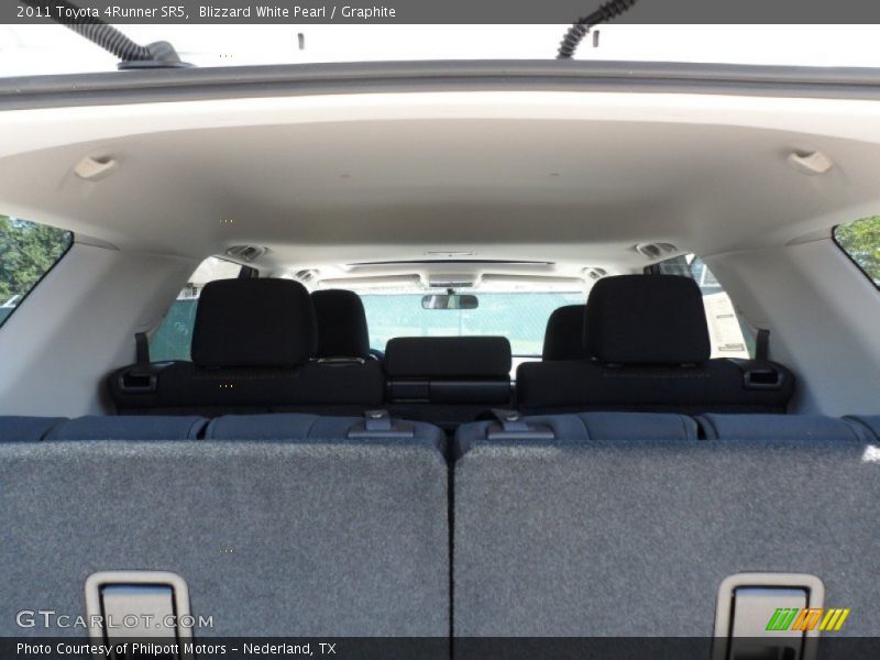 Blizzard White Pearl / Graphite 2011 Toyota 4Runner SR5