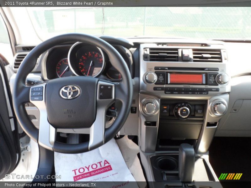 Blizzard White Pearl / Graphite 2011 Toyota 4Runner SR5