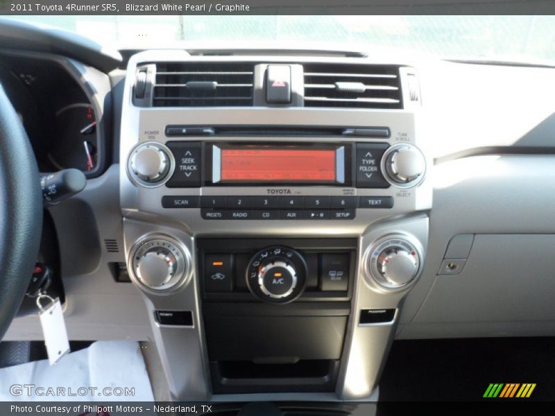 Blizzard White Pearl / Graphite 2011 Toyota 4Runner SR5
