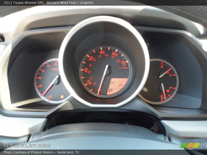 Blizzard White Pearl / Graphite 2011 Toyota 4Runner SR5
