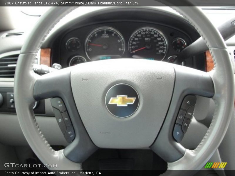  2007 Tahoe LTZ 4x4 Steering Wheel