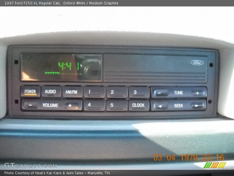 Controls of 1997 F250 XL Regular Cab