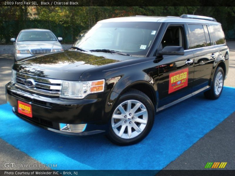 Black / Charcoal Black 2009 Ford Flex SEL