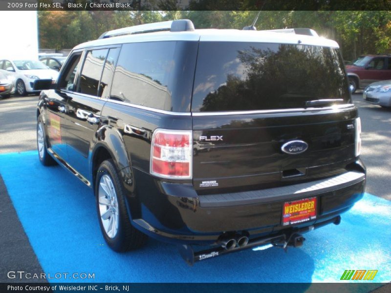 Black / Charcoal Black 2009 Ford Flex SEL