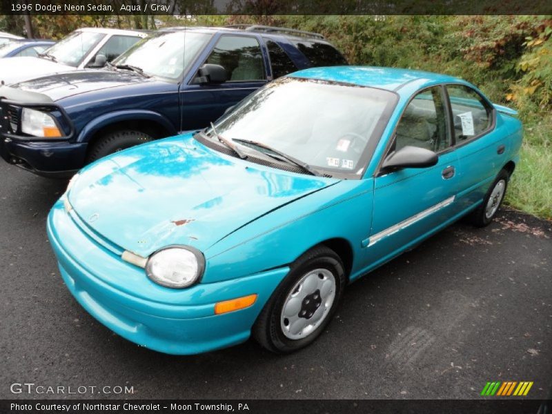 Front 3/4 View of 1996 Neon Sedan