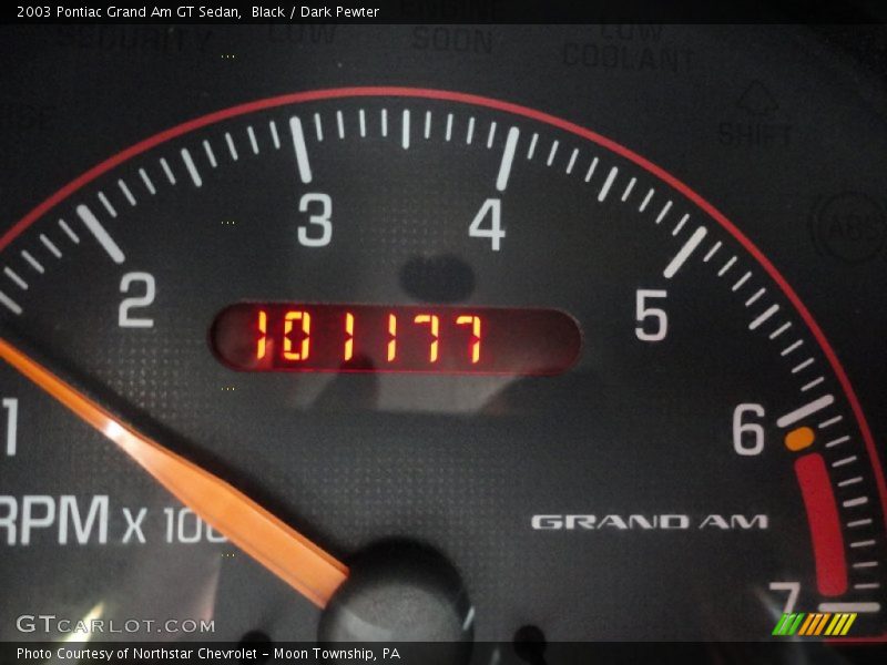 Black / Dark Pewter 2003 Pontiac Grand Am GT Sedan