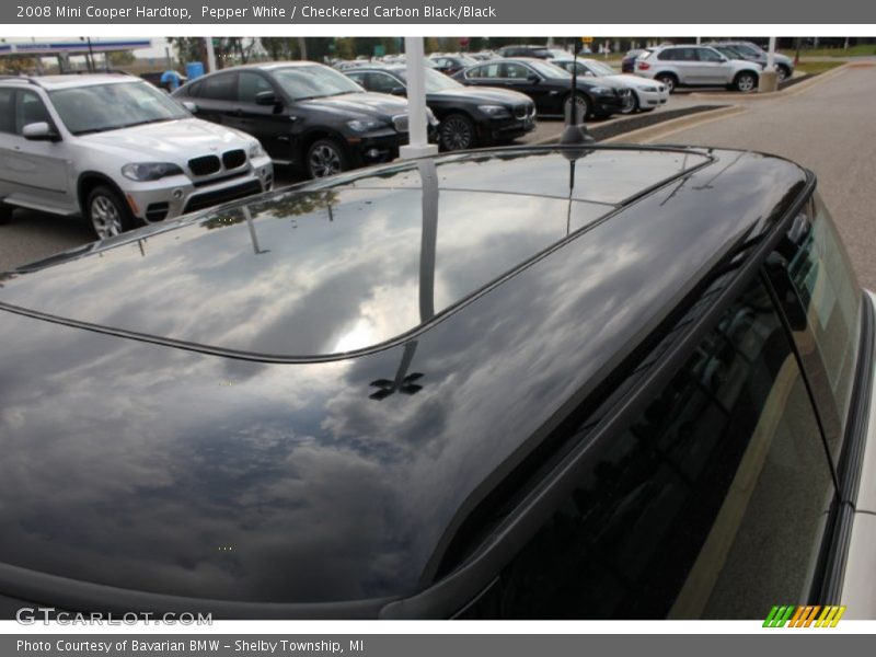 Pepper White / Checkered Carbon Black/Black 2008 Mini Cooper Hardtop