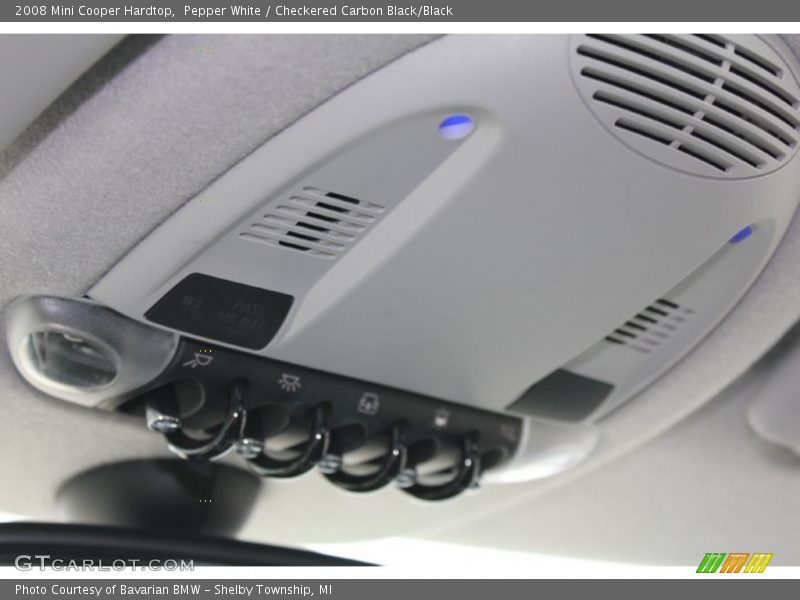 Pepper White / Checkered Carbon Black/Black 2008 Mini Cooper Hardtop