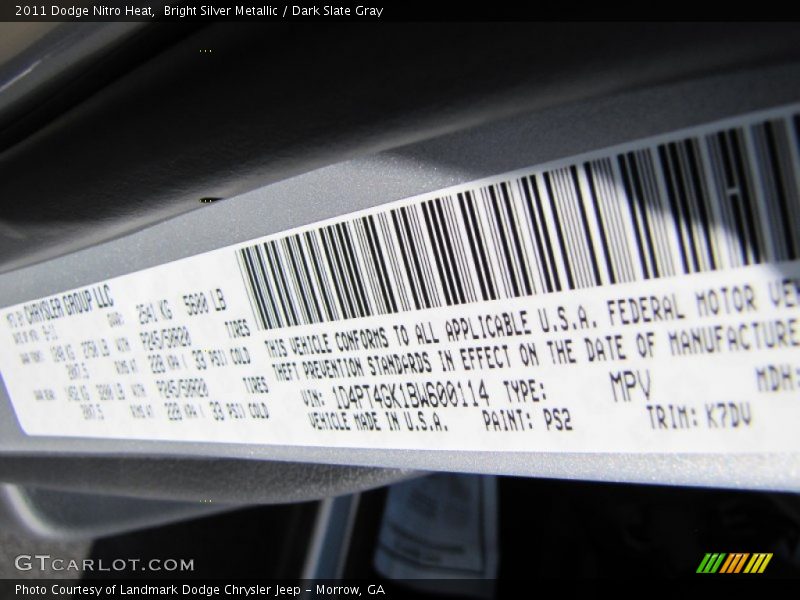 Bright Silver Metallic / Dark Slate Gray 2011 Dodge Nitro Heat