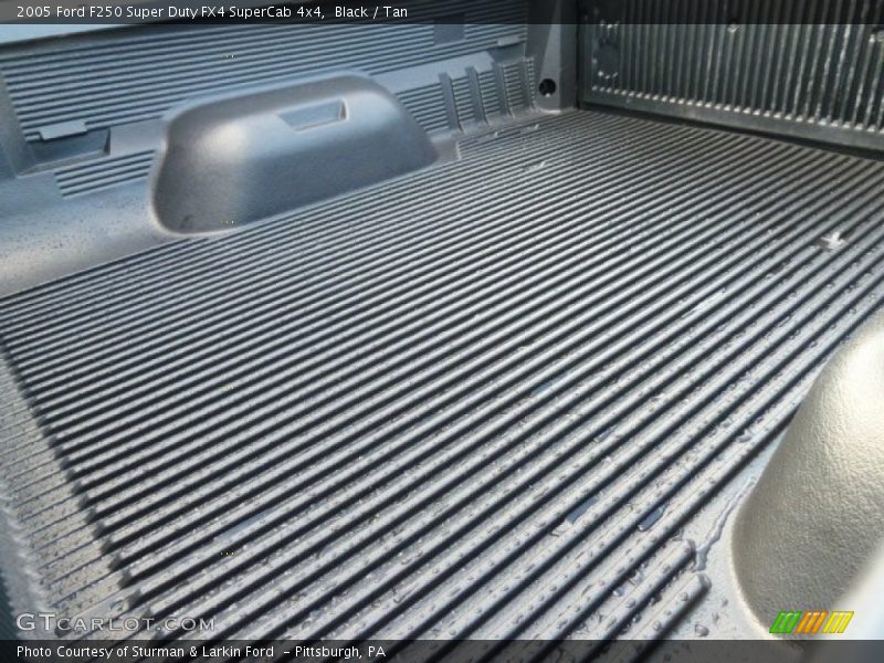 Black / Tan 2005 Ford F250 Super Duty FX4 SuperCab 4x4