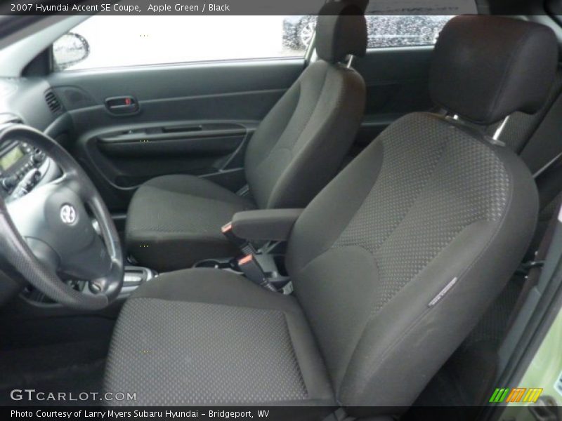Apple Green / Black 2007 Hyundai Accent SE Coupe