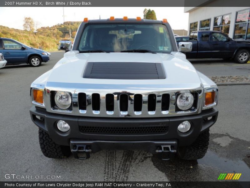 Birch White / Ebony Black 2007 Hummer H3 X