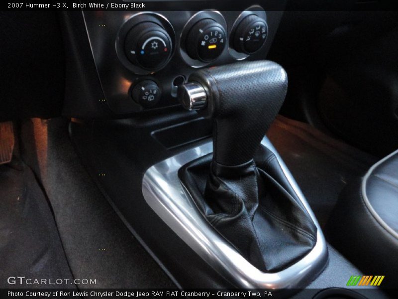 Birch White / Ebony Black 2007 Hummer H3 X