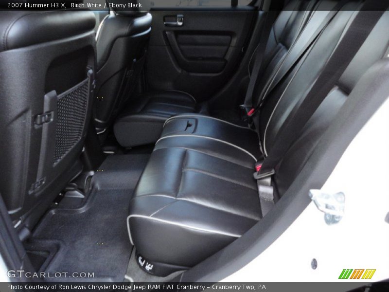 Birch White / Ebony Black 2007 Hummer H3 X