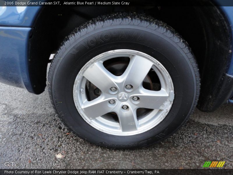 Atlantic Blue Pearl / Medium Slate Gray 2006 Dodge Grand Caravan SXT