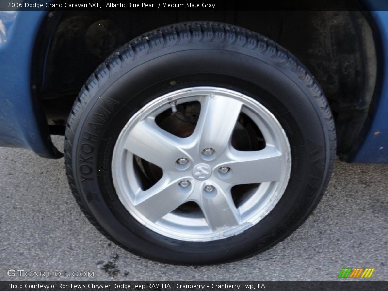 Atlantic Blue Pearl / Medium Slate Gray 2006 Dodge Grand Caravan SXT