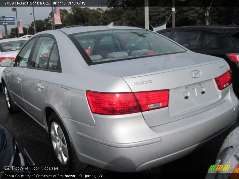 Bright Silver / Gray 2009 Hyundai Sonata GLS