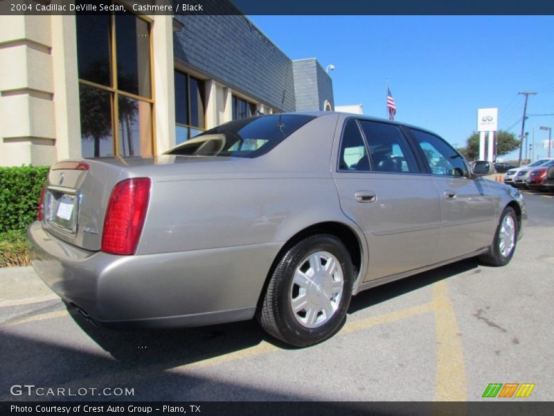 Cashmere / Black 2004 Cadillac DeVille Sedan