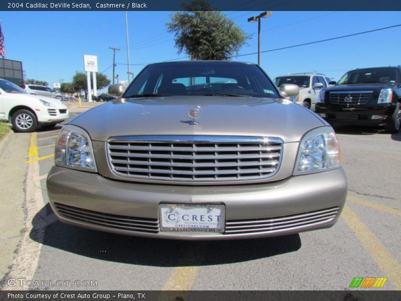 Cashmere / Black 2004 Cadillac DeVille Sedan