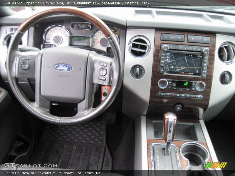 White Platinum Tri-Coat Metallic / Charcoal Black 2009 Ford Expedition Limited 4x4